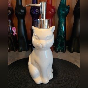 White Cat Ceramic Soap/Lotion Dispenser
